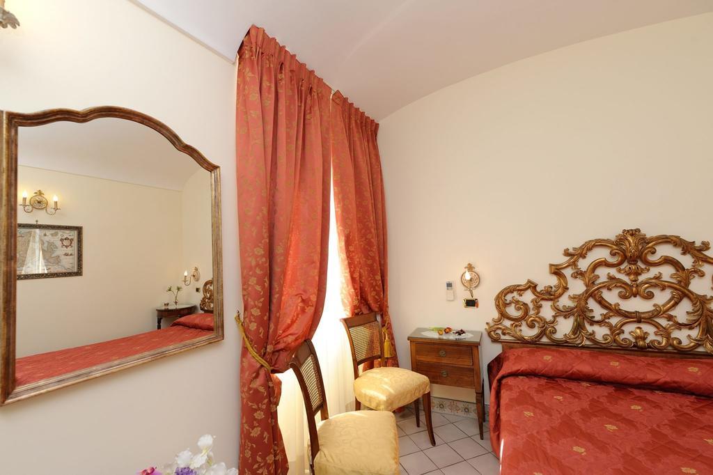 Residenza Del Duca Amalfi Habitación foto