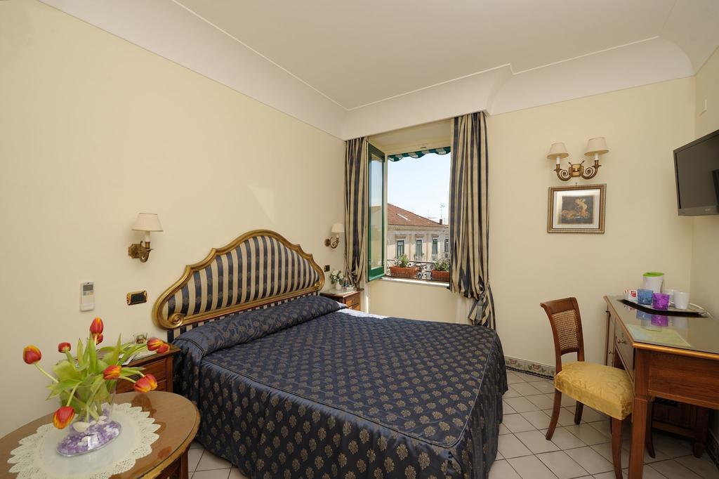 Residenza Del Duca Amalfi Habitación foto